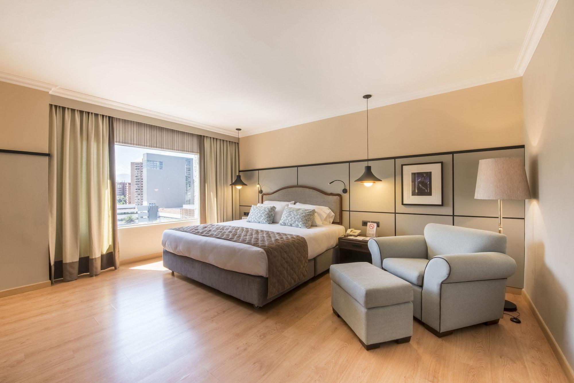 Hotel Poblado Plaza Medellín Eksteriør bilde