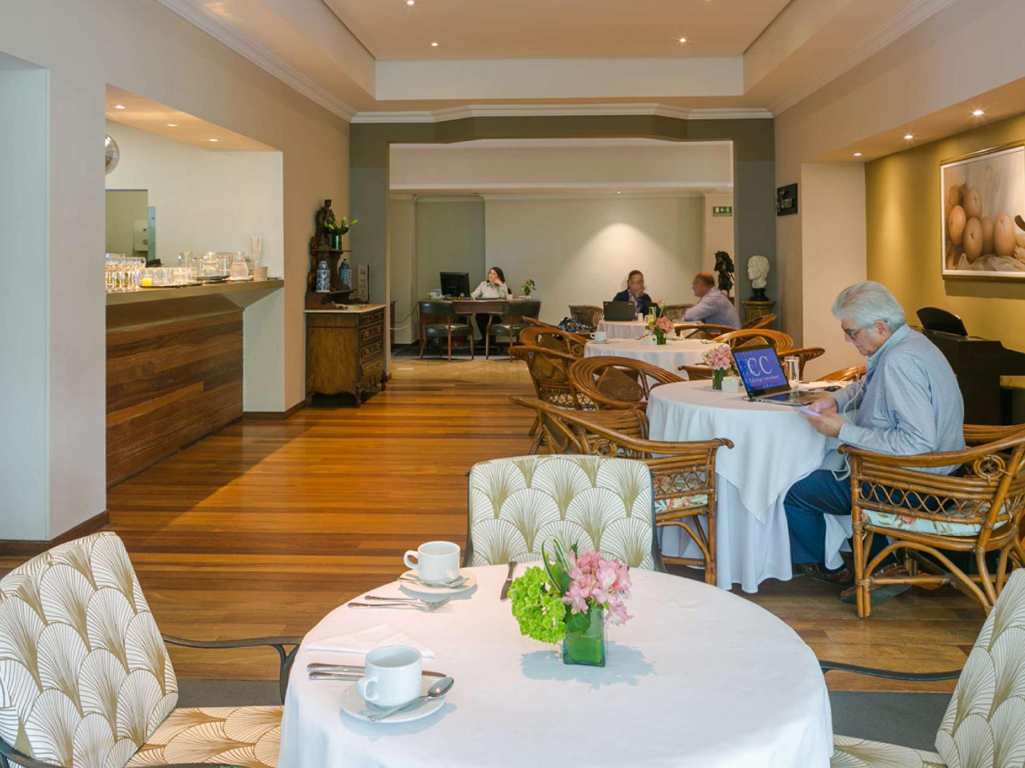 Hotel Poblado Plaza Medellín Eksteriør bilde
