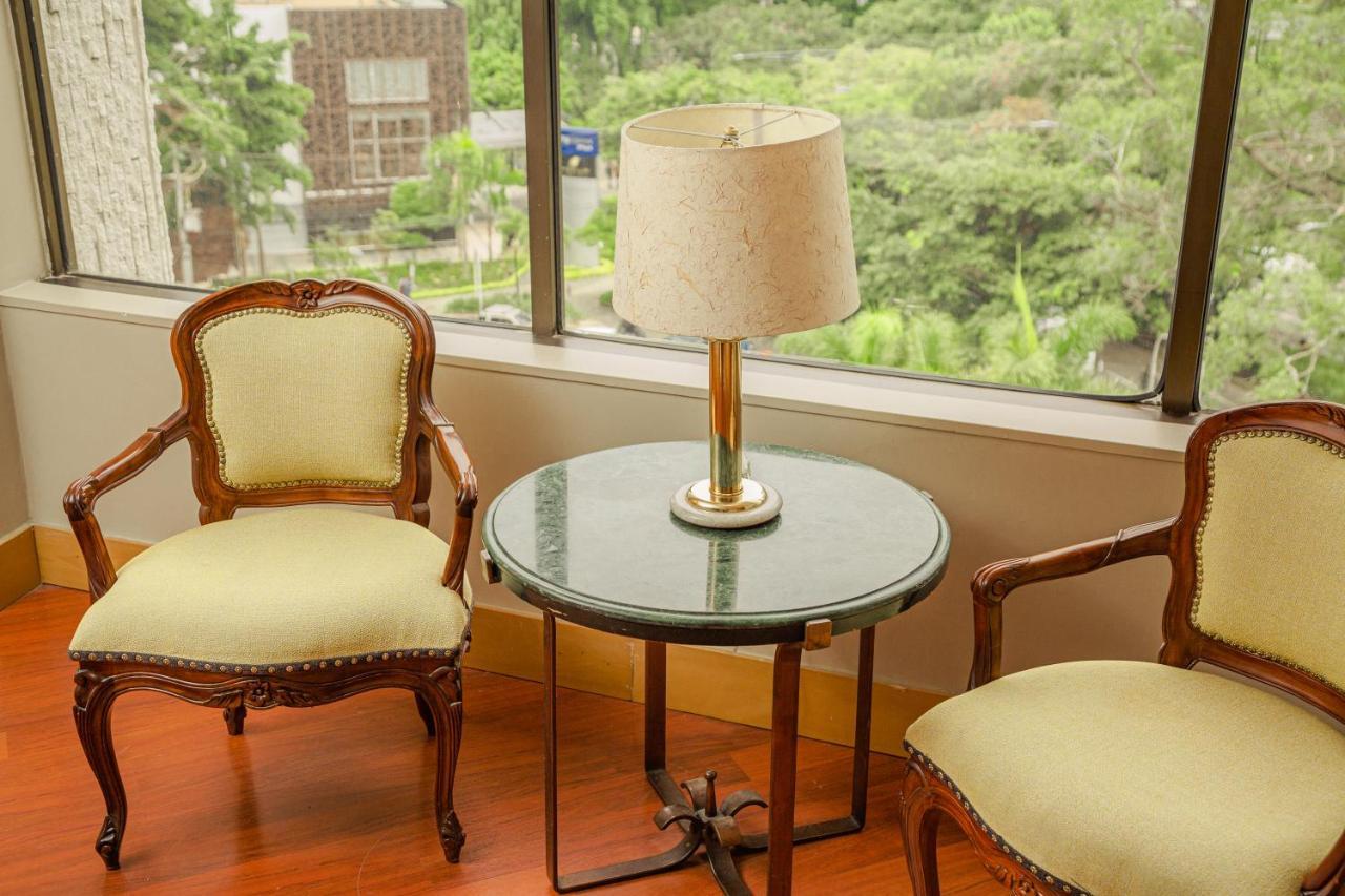 Hotel Poblado Plaza Medellín Eksteriør bilde